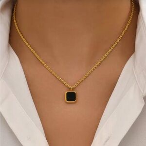 Elegant 18k Gold Plated and Black Pendant Necklace